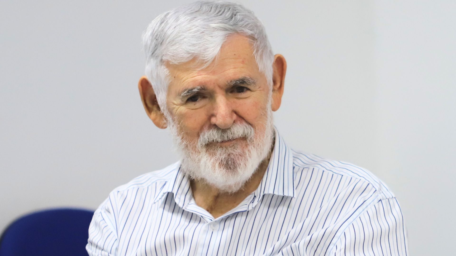 UFPB concede título de Doutor Honoris Causa a Luiz Couto